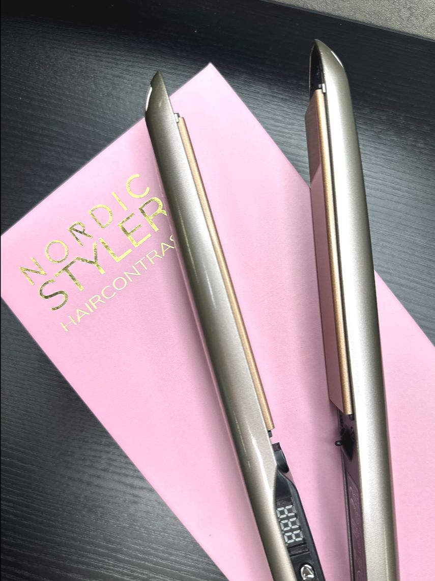 Nordic Styler Titanium Glattejern i Champagnefarve