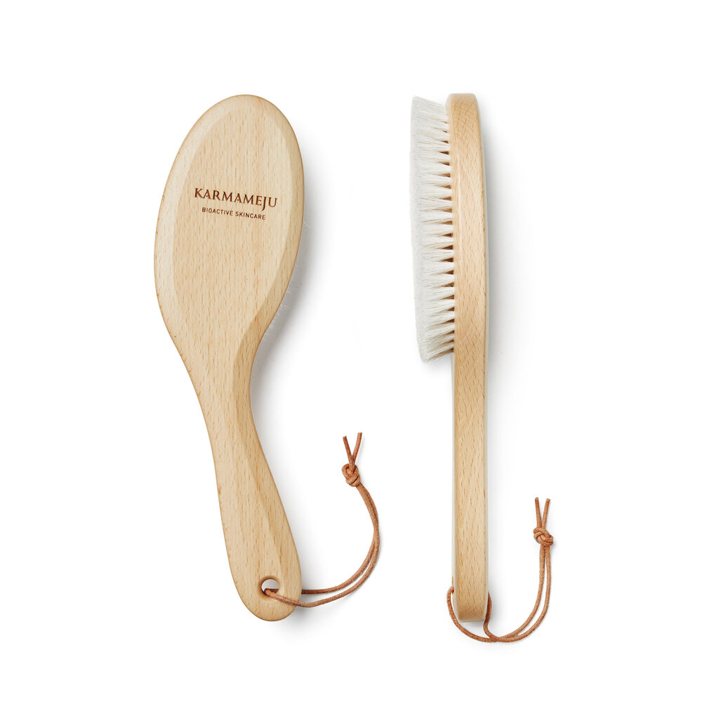 Karmameju Buff Natural Body Brush Med Skaft